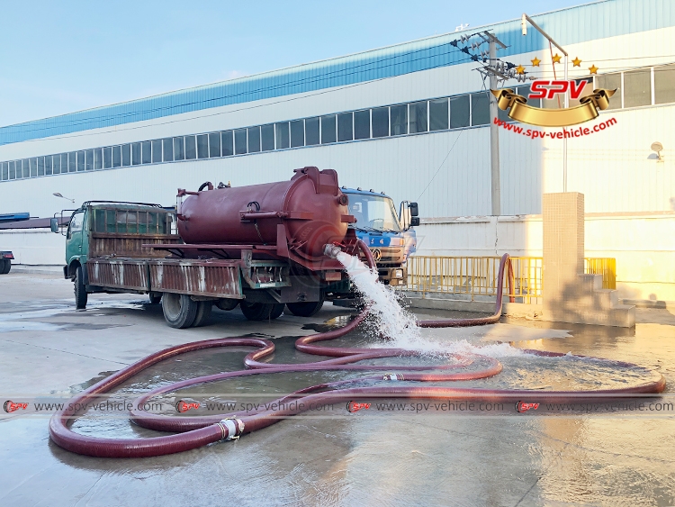 4,000 Litres Sewage Vacuum Tanker Body - Testing 1